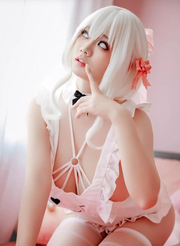 阿雪雪 – 可爱照片全套14套&视频