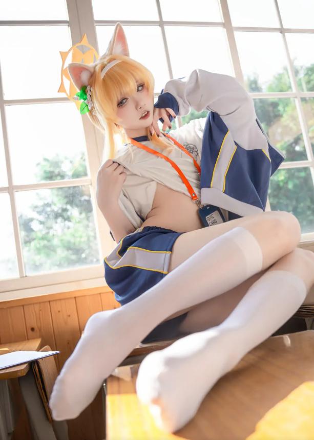 纸悦Etsu_ko – 可爱照片全套16期